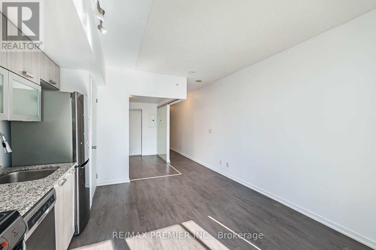 808 - 68 Abell Street, Toronto, Ontario  M6J 0B1 - Photo 18 - C13874572