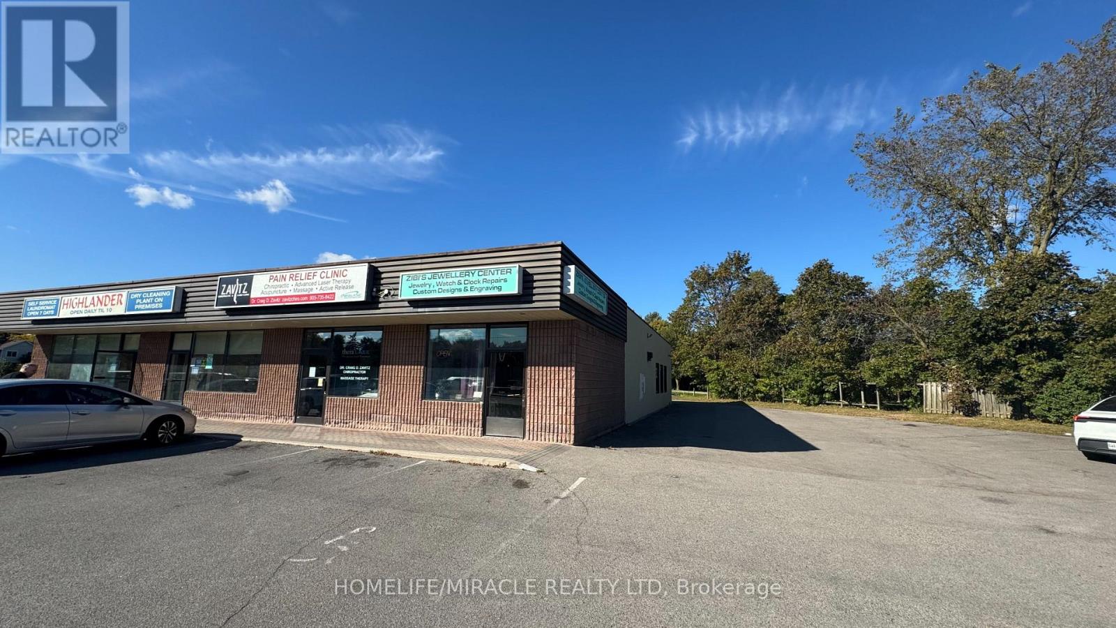 340 Thorold Road, Welland, Ontario  L3C 6H5 - Photo 3 - X13879114