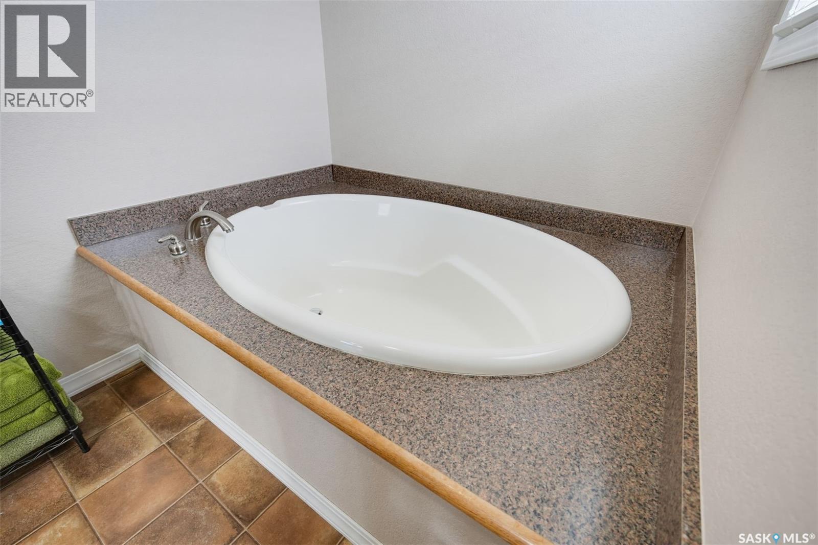 13 401 Railway Avenue, Vanscoy, Saskatchewan  S0L 3J0 - Photo 17 - SK050870