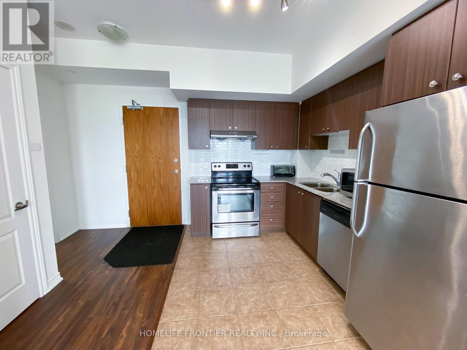 1025 - 8323 Kennedy Road, Markham, Ontario  L3R 5W7 - Photo 3 - N13884624