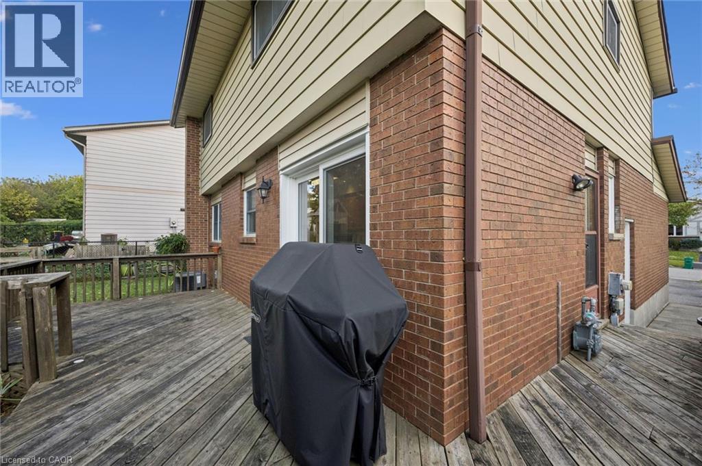143 Hillbrook Crescent, Kitchener, Ontario  N2N 1J4 - Photo 31 - 40870354