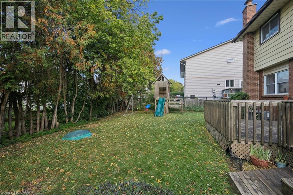143 Hillbrook Crescent, Kitchener, Ontario  N2N 1J4 - Photo 33 - 40870354