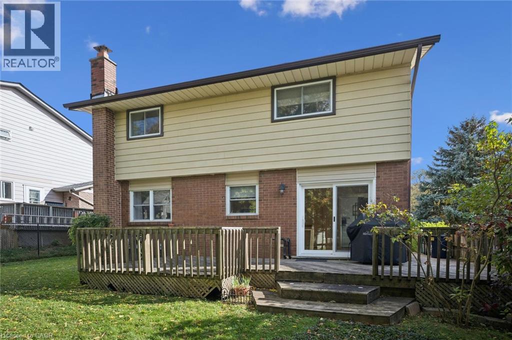 143 Hillbrook Crescent, Kitchener, Ontario  N2N 1J4 - Photo 37 - 40870354