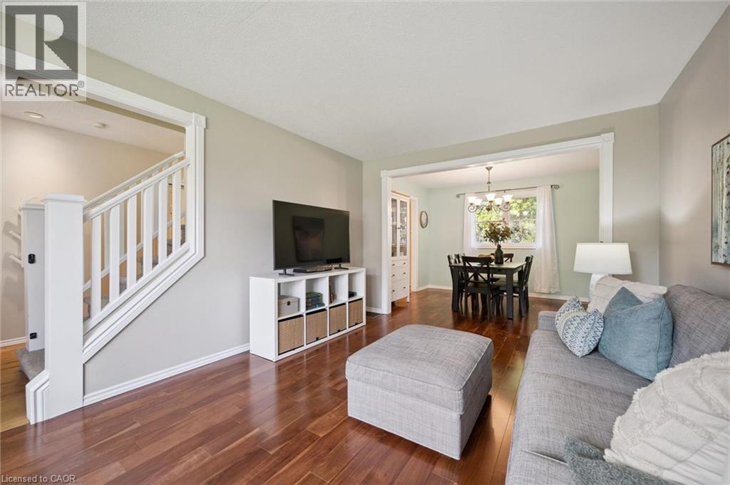 143 Hillbrook Crescent, Kitchener, Ontario  N2N 1J4 - Photo 6 - 40870354