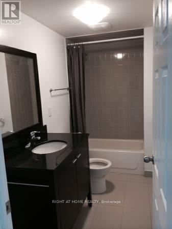 A - 332 Salem Avenue, Toronto, Ontario  M6H 3C7 - Photo 6 - W13481380