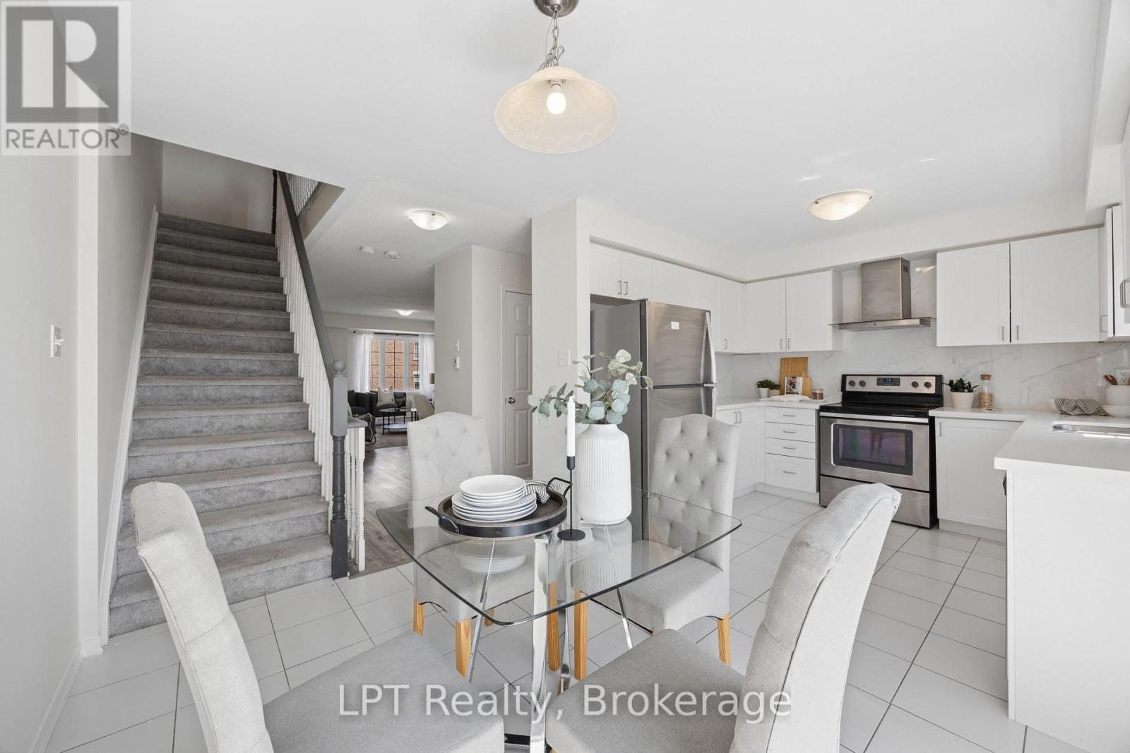 2488 Bromus Path, Oshawa, Ontario  L1L 0K7 - Photo 14 - E13884638