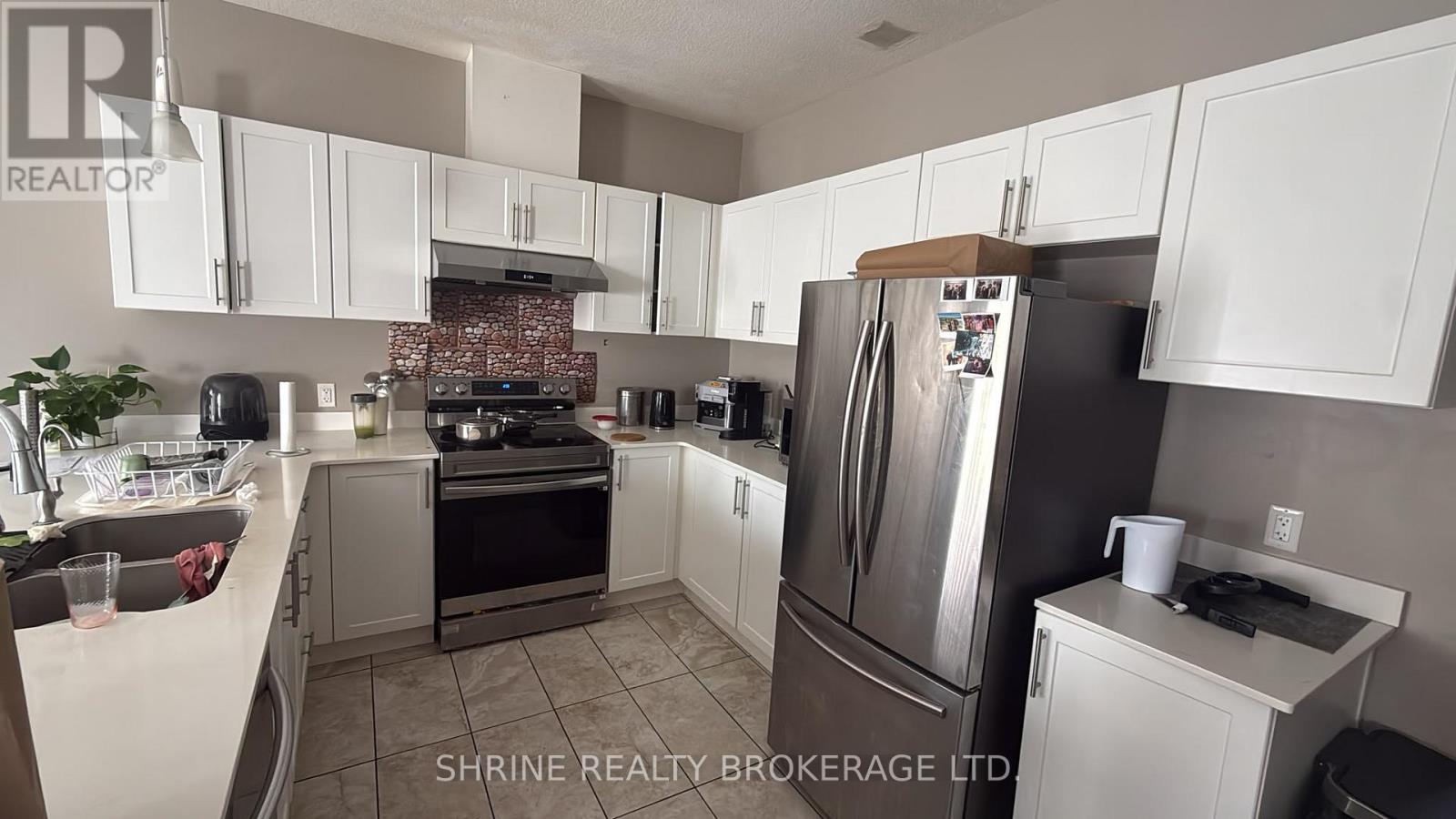 6a - 439 Athlone Avenue, Woodstock, Ontario  N4V 0C8 - Photo 2 - X13884670