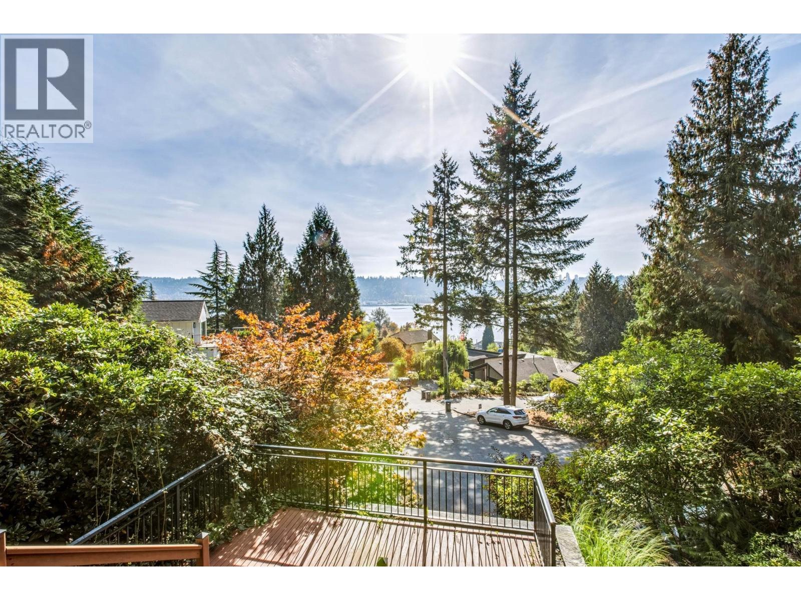 60 Walton Way, Port Moody, British Columbia  V3H 3P3 - Photo 39 - R3143213