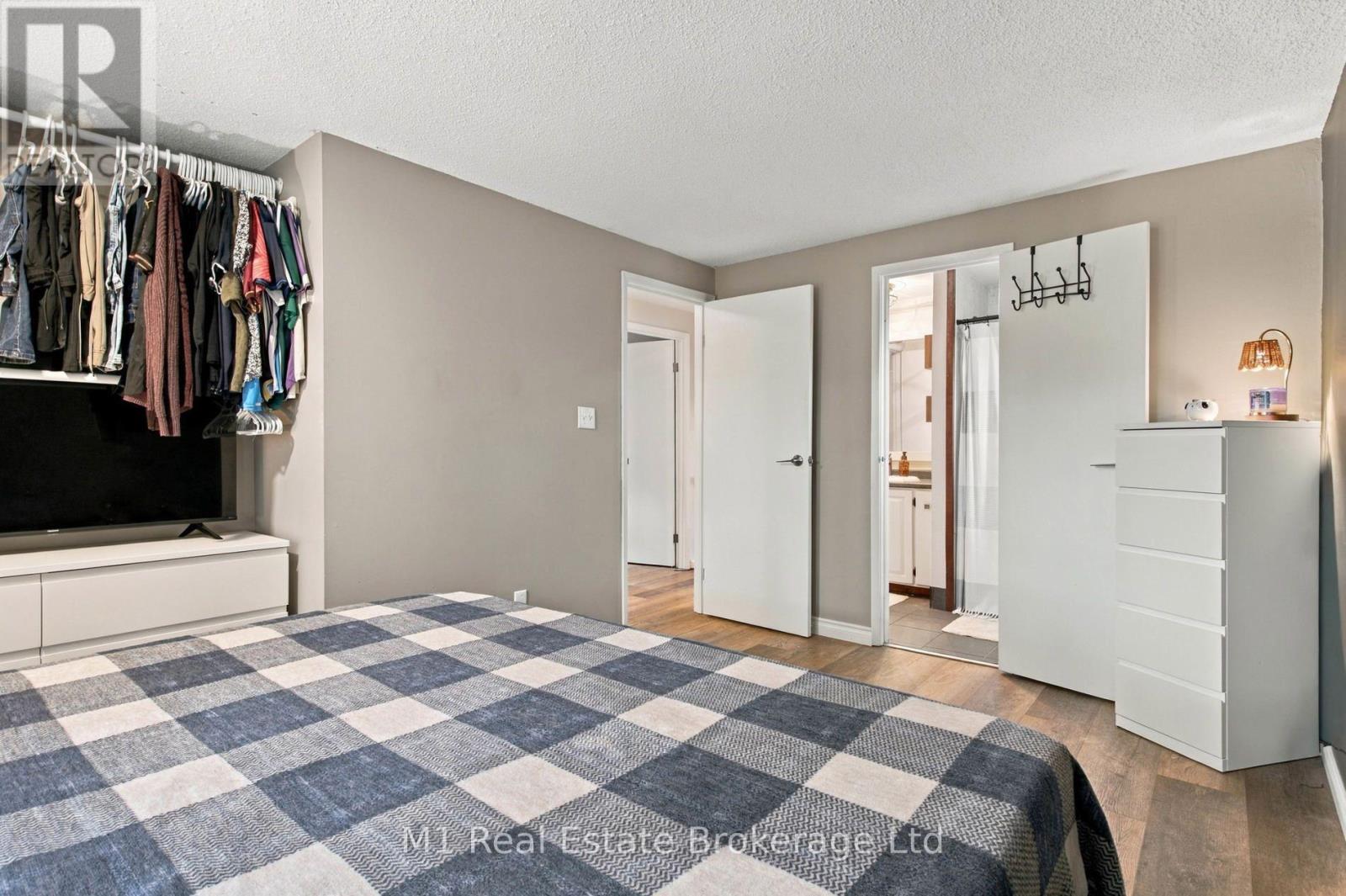 166 Natchez Road, Kitchener, Ontario  N2B 3L2 - Photo 21 - X13884646