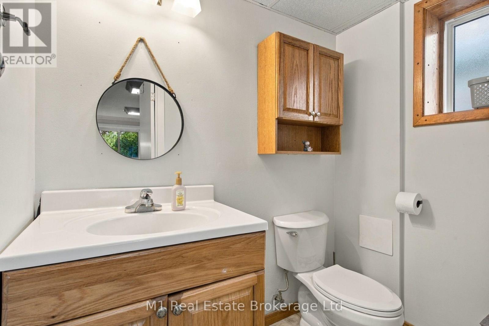 166 Natchez Road, Kitchener, Ontario  N2B 3L2 - Photo 30 - X13884646