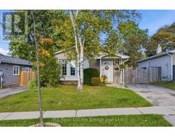 166 NATCHEZ ROAD, Kitchener, Ontario