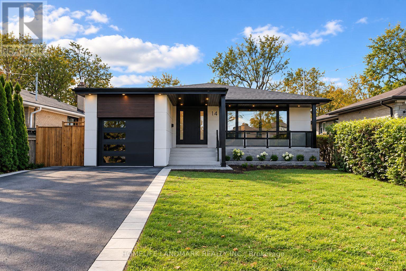 145 YORK DOWNS DRIVE, Toronto, Ontario