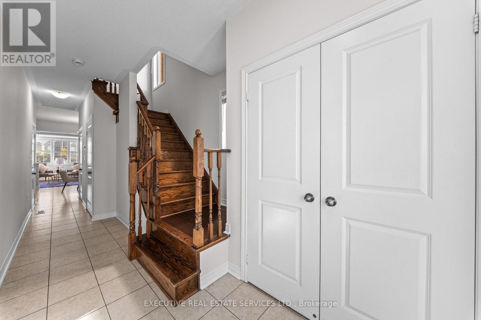 52 Bernadino Street, Brampton, Ontario  L6P 4G1 - Photo 8 - W13884722