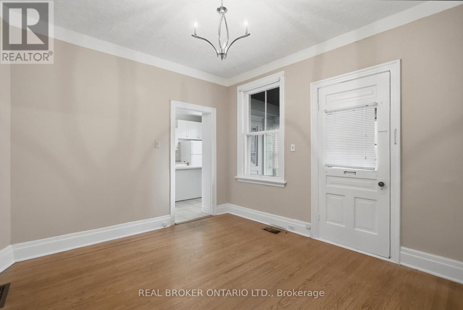 418 Main Street W, Hamilton, Ontario  L8P 1K6 - Photo 11 - X13884652