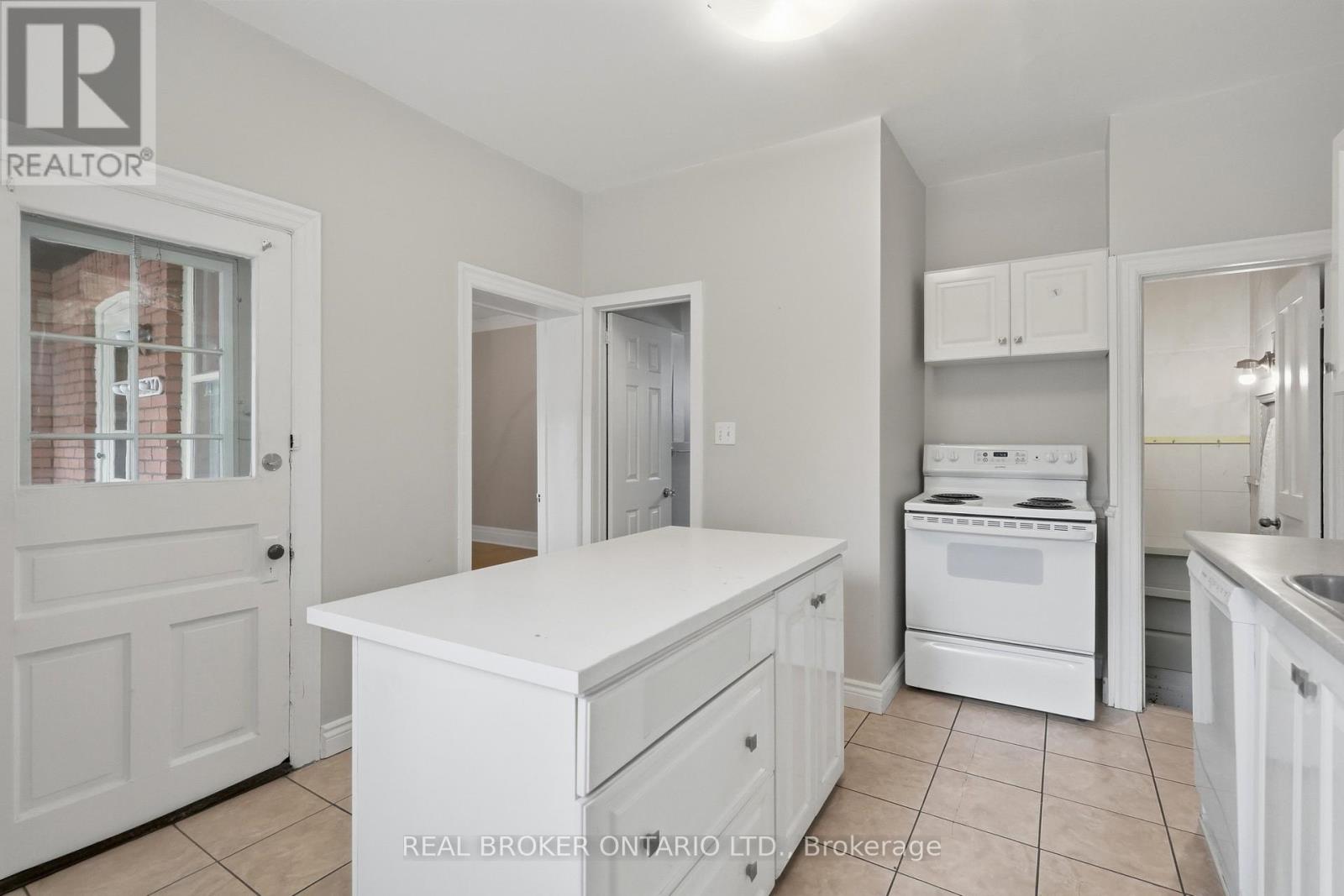 418 Main Street W, Hamilton, Ontario  L8P 1K6 - Photo 19 - X13884652