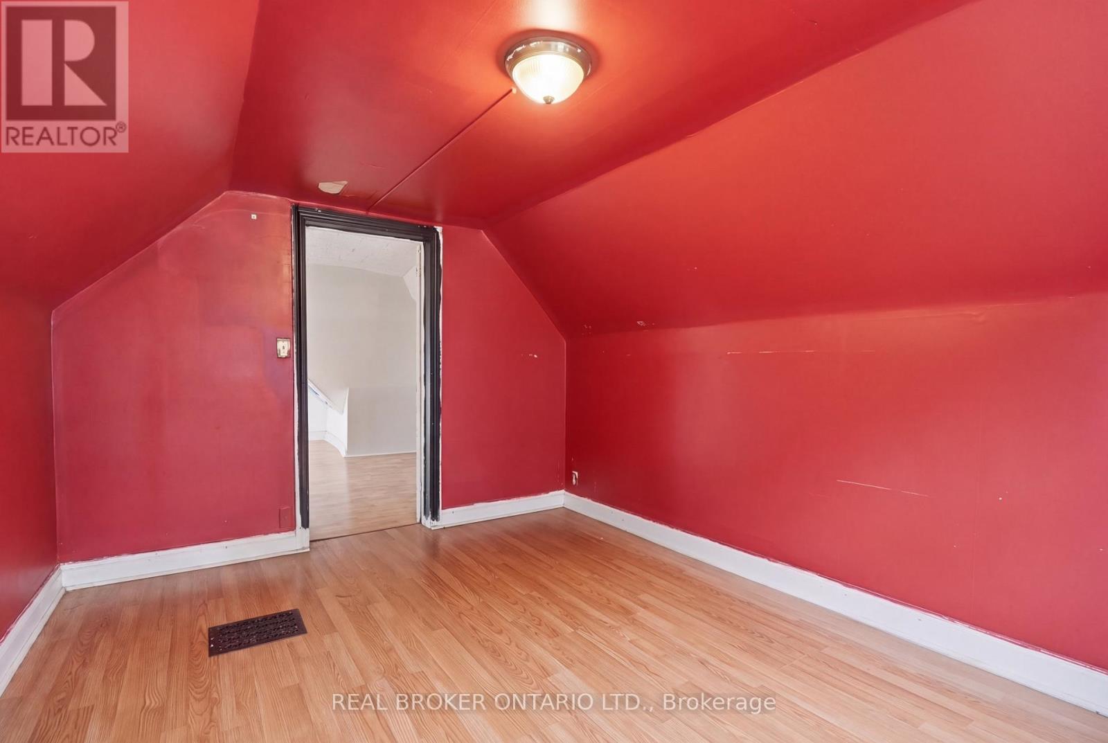 418 Main Street W, Hamilton, Ontario  L8P 1K6 - Photo 39 - X13884652