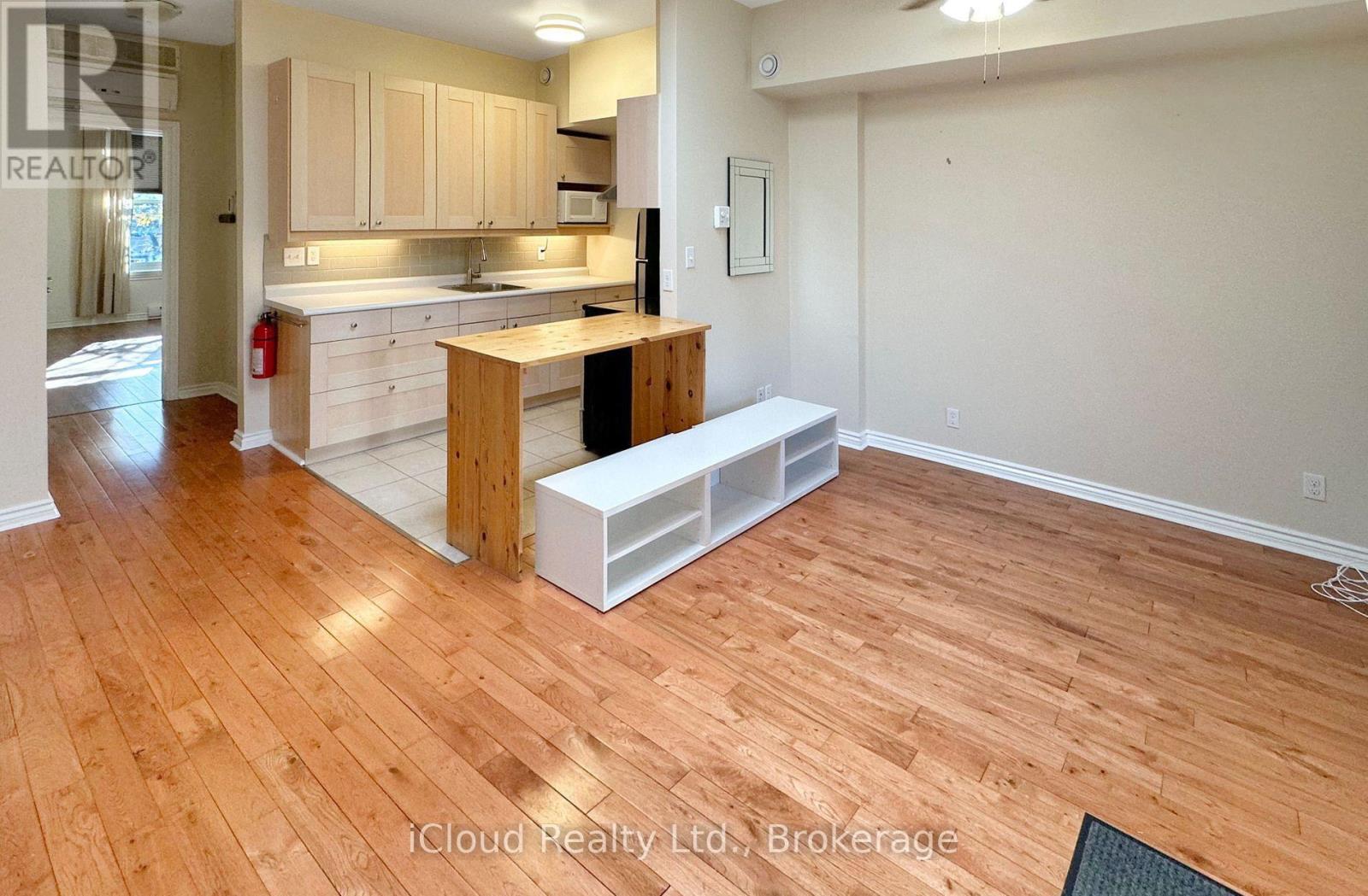 1 - 67 King Street W, Hamilton, Ontario  L9H 1T5 - Photo 2 - X13884728