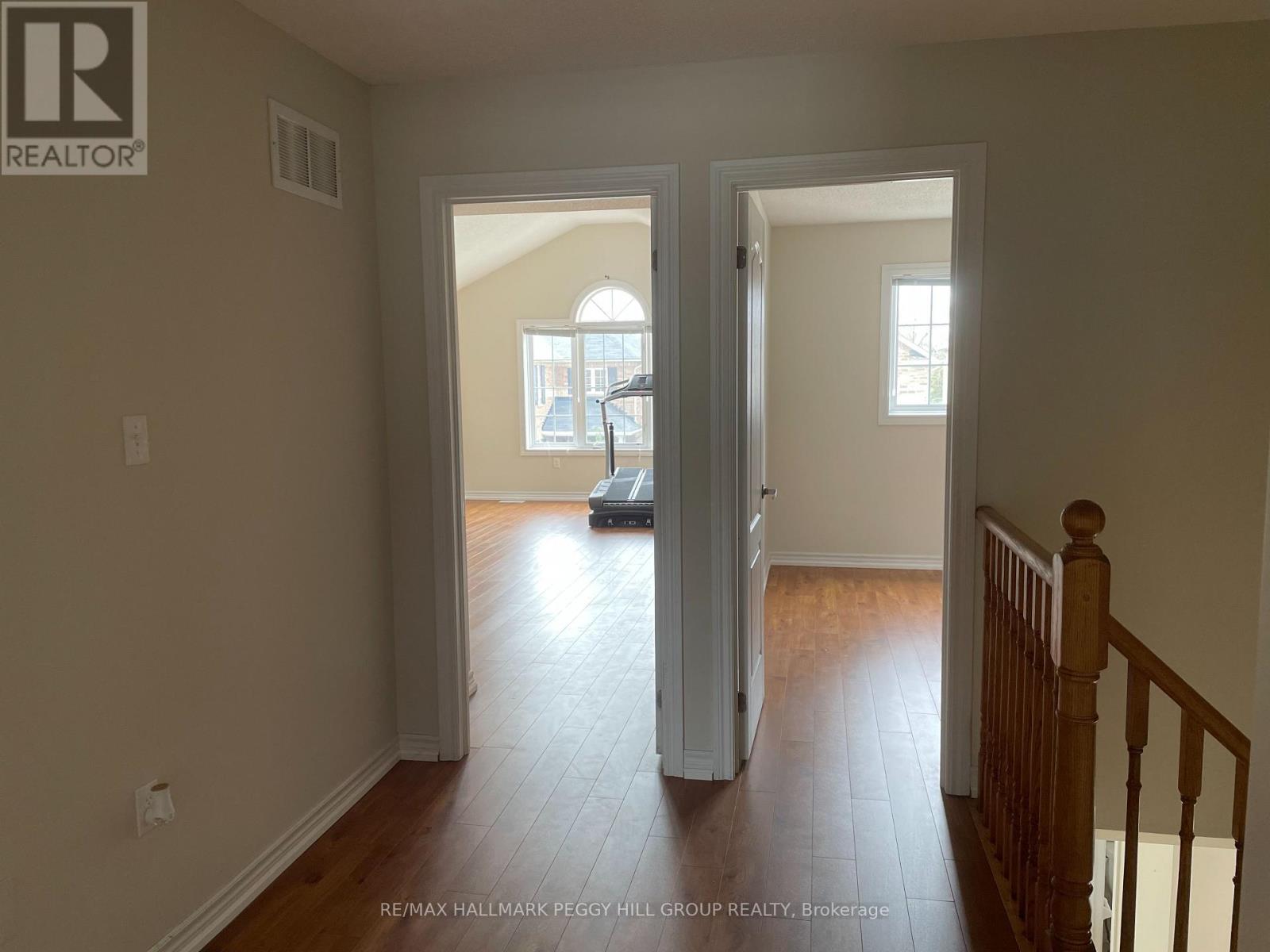 20 Crew Court, Barrie (Ardagh), Ontario  L4N 5S4 - Photo 3 - S13884736