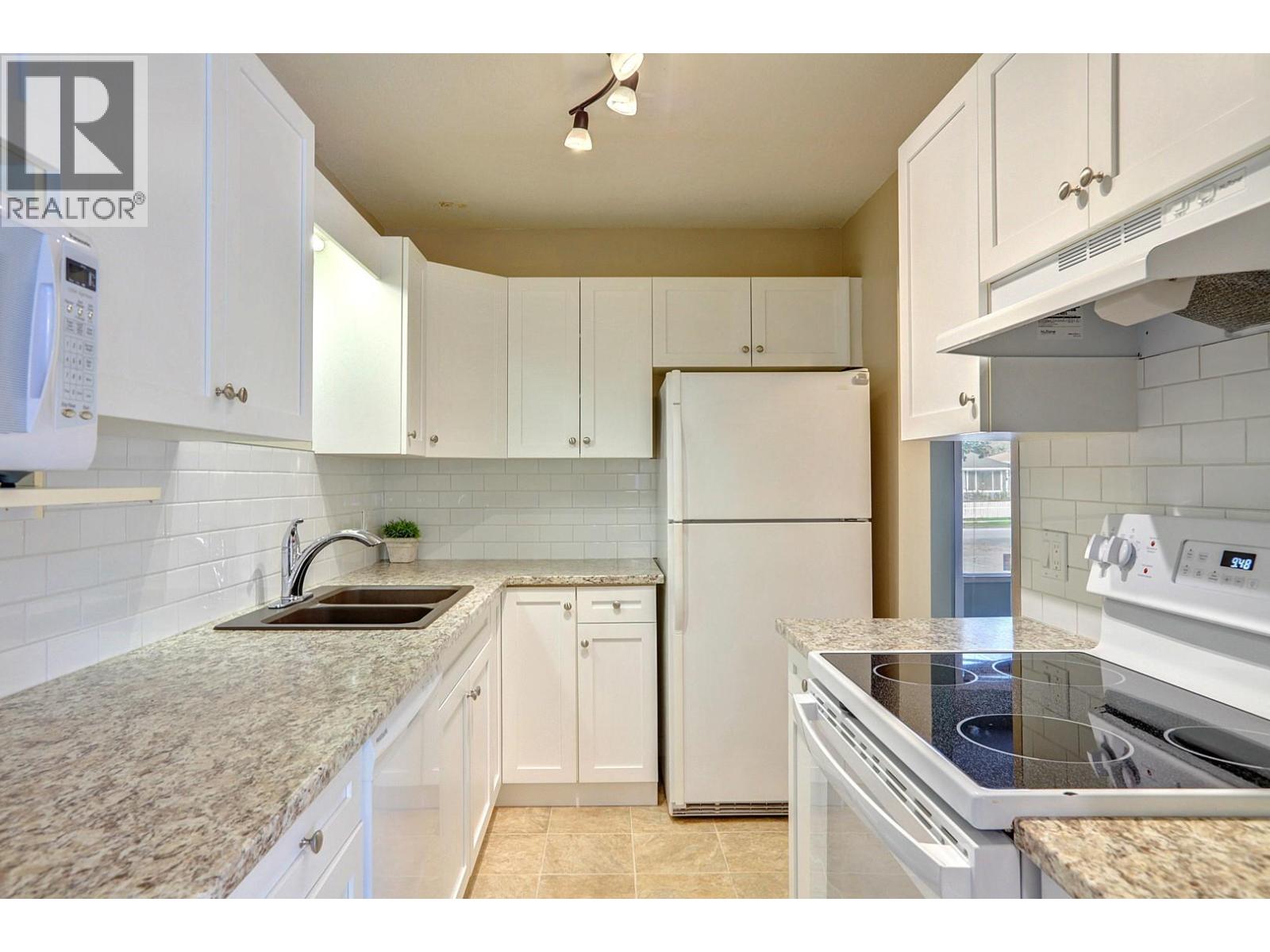4209 25 Street Unit# 7, Vernon, British Columbia  V1T 4S2 - Photo 6 - 10403268