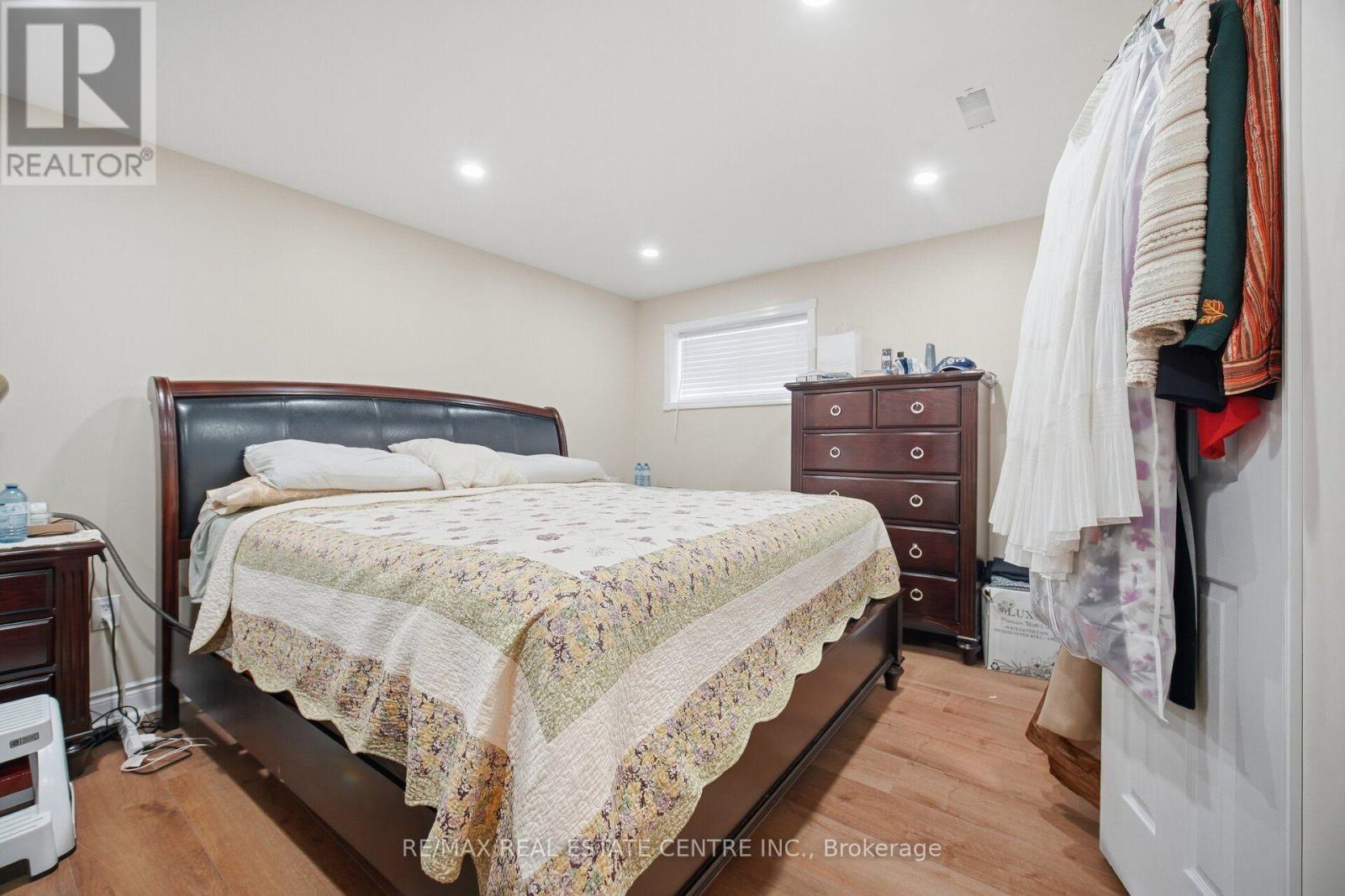 19 Amberdale Court, Caledon, Ontario  L7C 1C4 - Photo 30 - W13884786