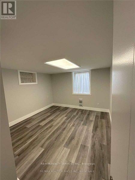 Lower - 24 Morpeth Road, Brampton, Ontario  L6W 2Z2 - Photo 6 - W13884788
