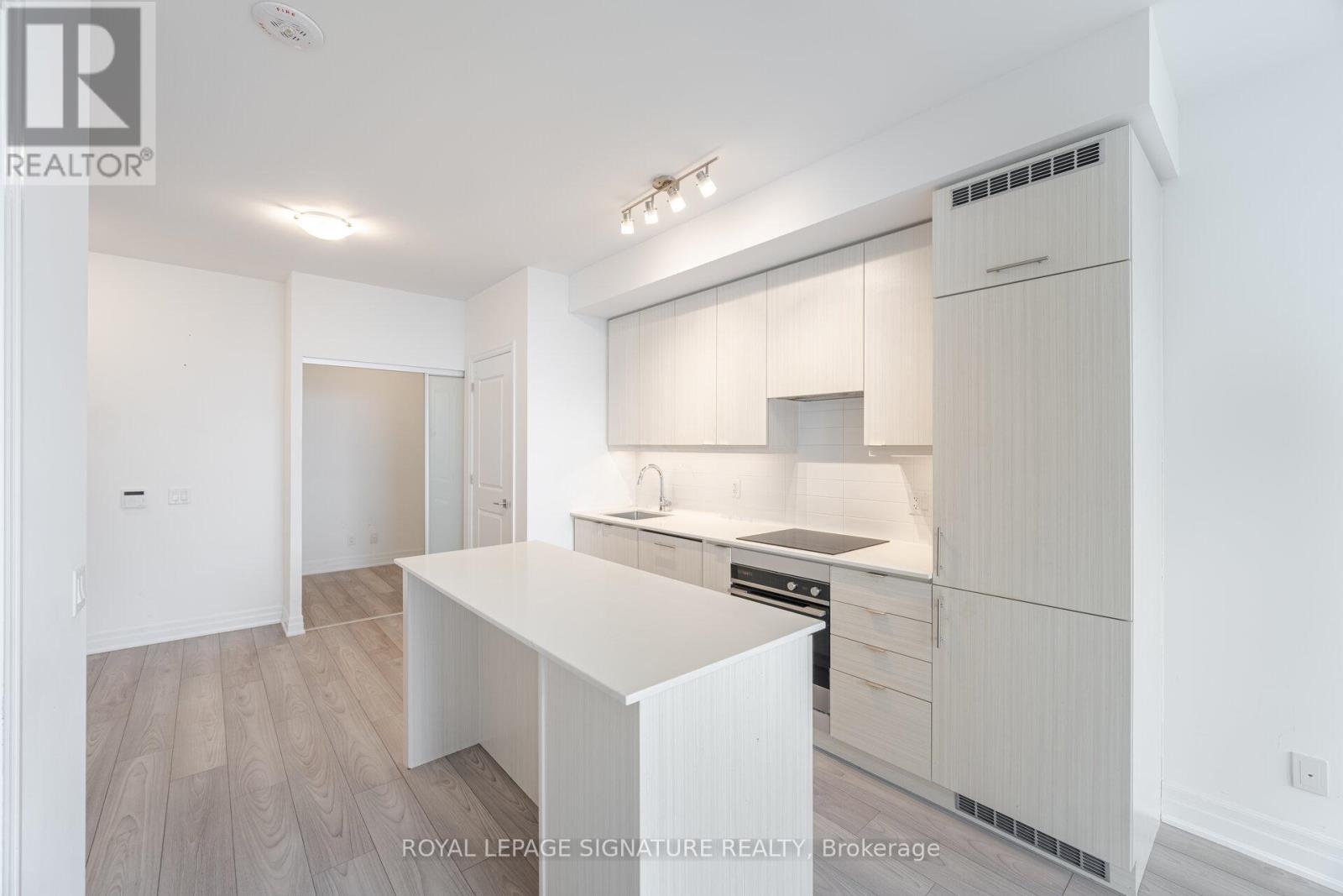 3007 - 36 Elm Drive, Mississauga, Ontario  L5B 0N3 - Photo 12 - W13884790