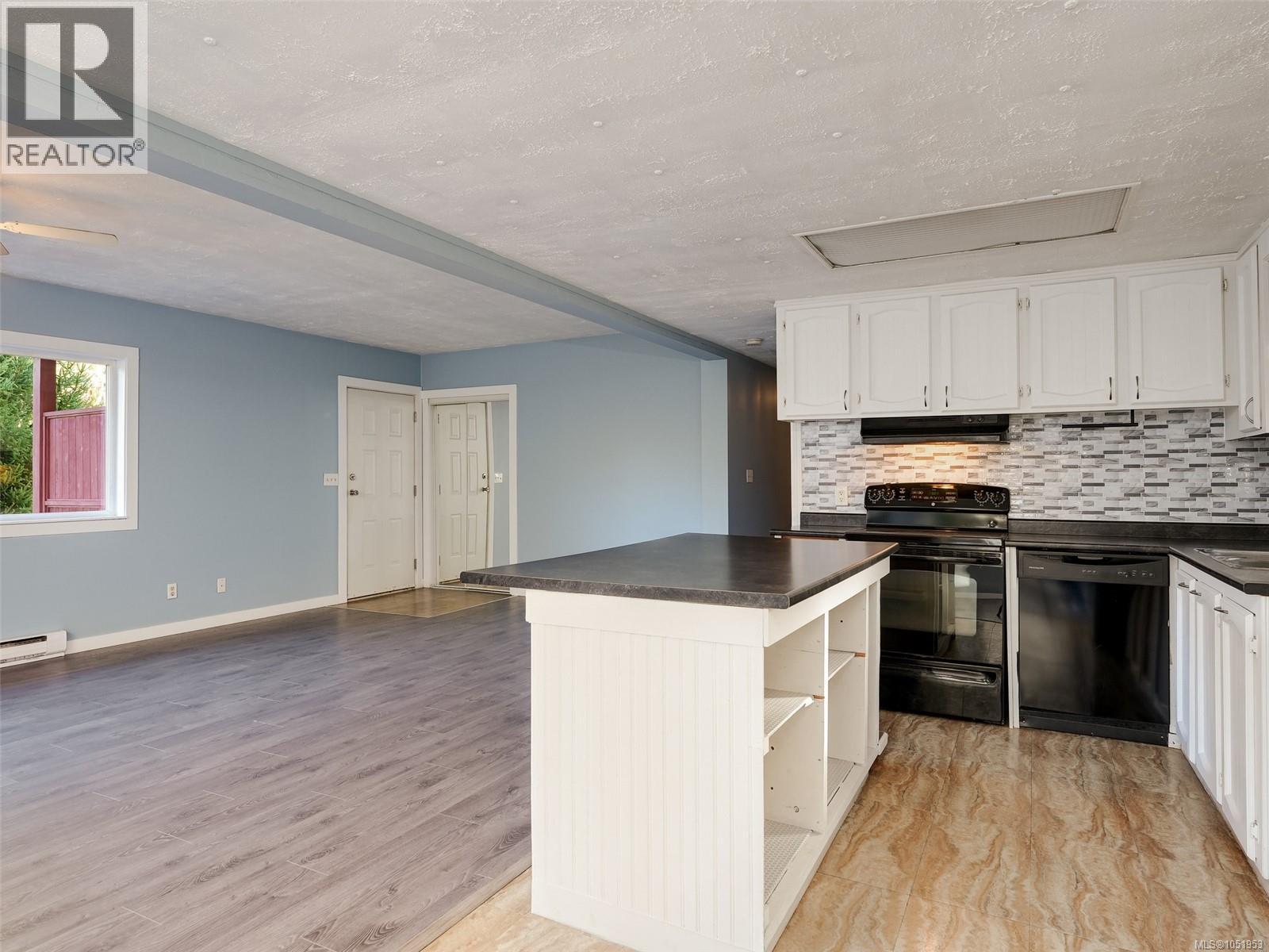 6609 Helgesen Rd, Sooke, British Columbia  V9Z 0V7 - Photo 8 - 1051953