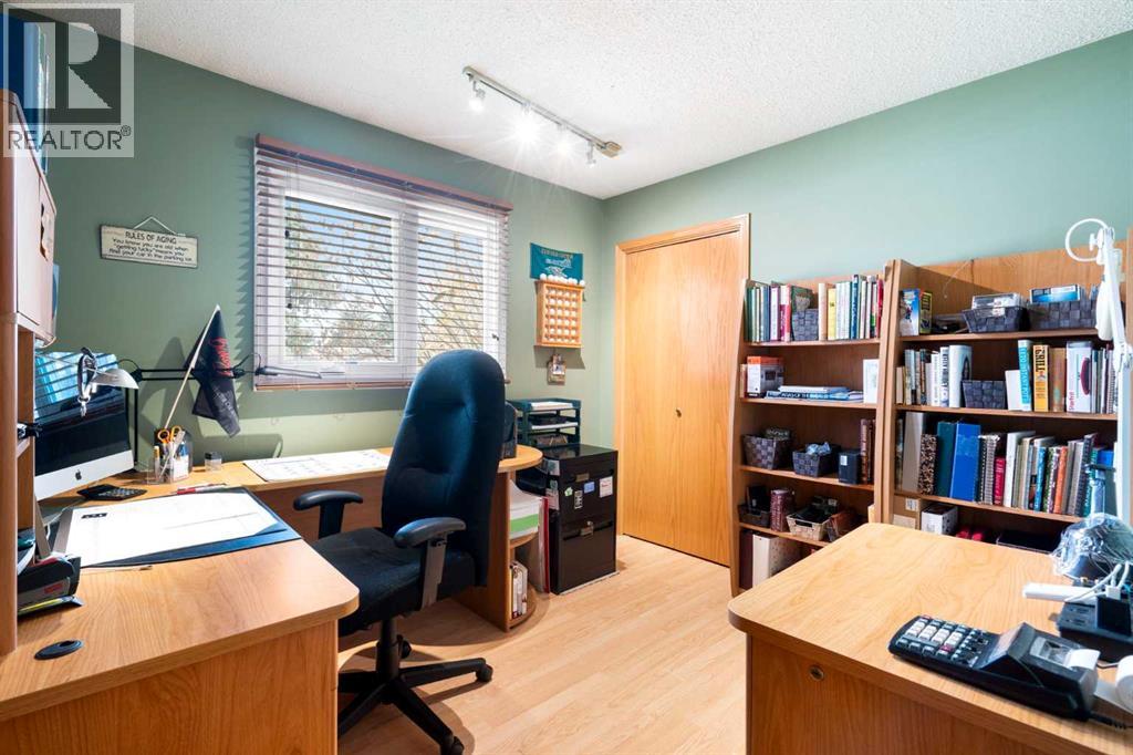 212 Whiteview Bay Ne, Calgary, Alberta  T1Y 1R6 - Photo 16 - A2351241