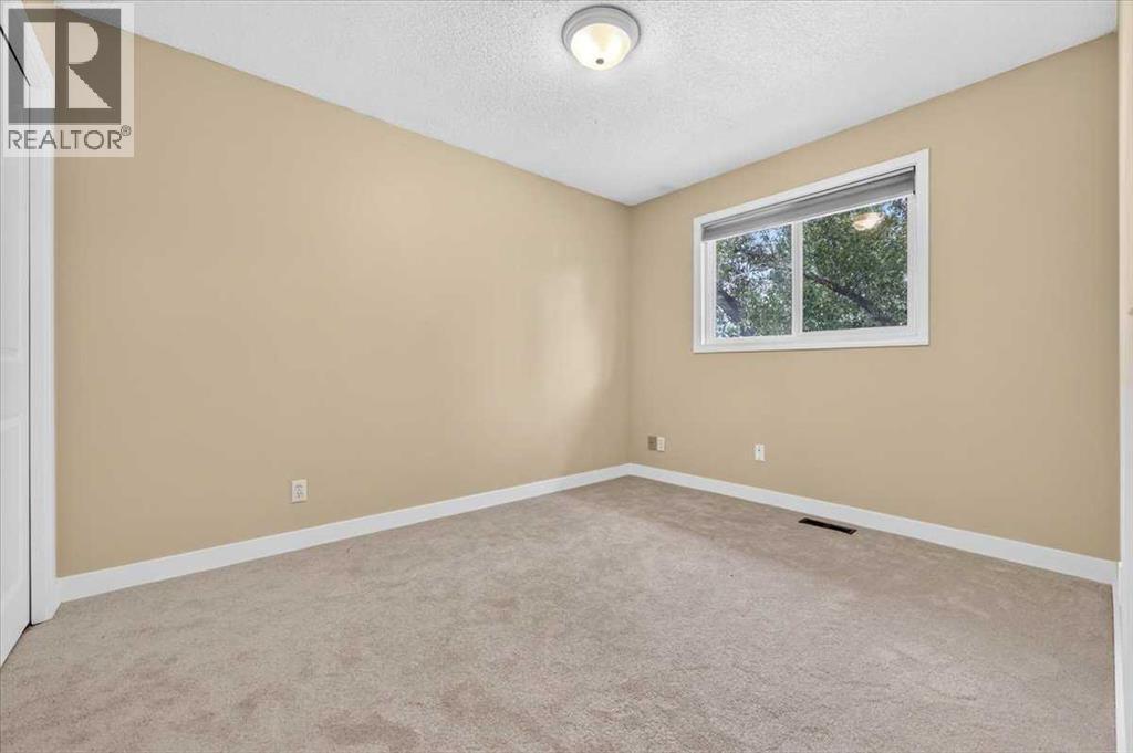 316 Parkland Way Se, Calgary, Alberta  T2J 4L2 - Photo 32 - A2350876