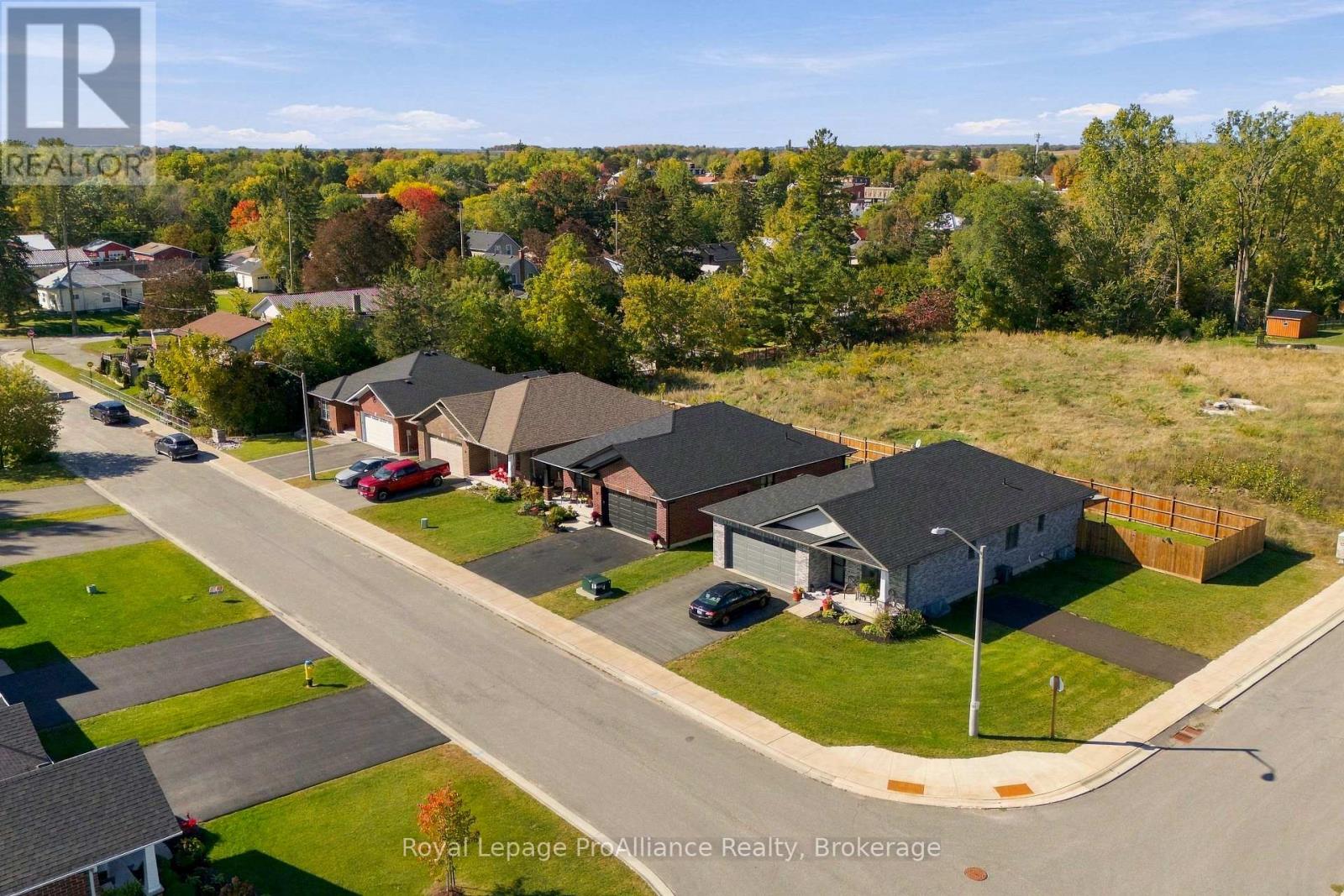28 Aberdeen Street W, Stirling-Rawdon, Ontario  K0K 3E0 - Photo 11 - X13884860