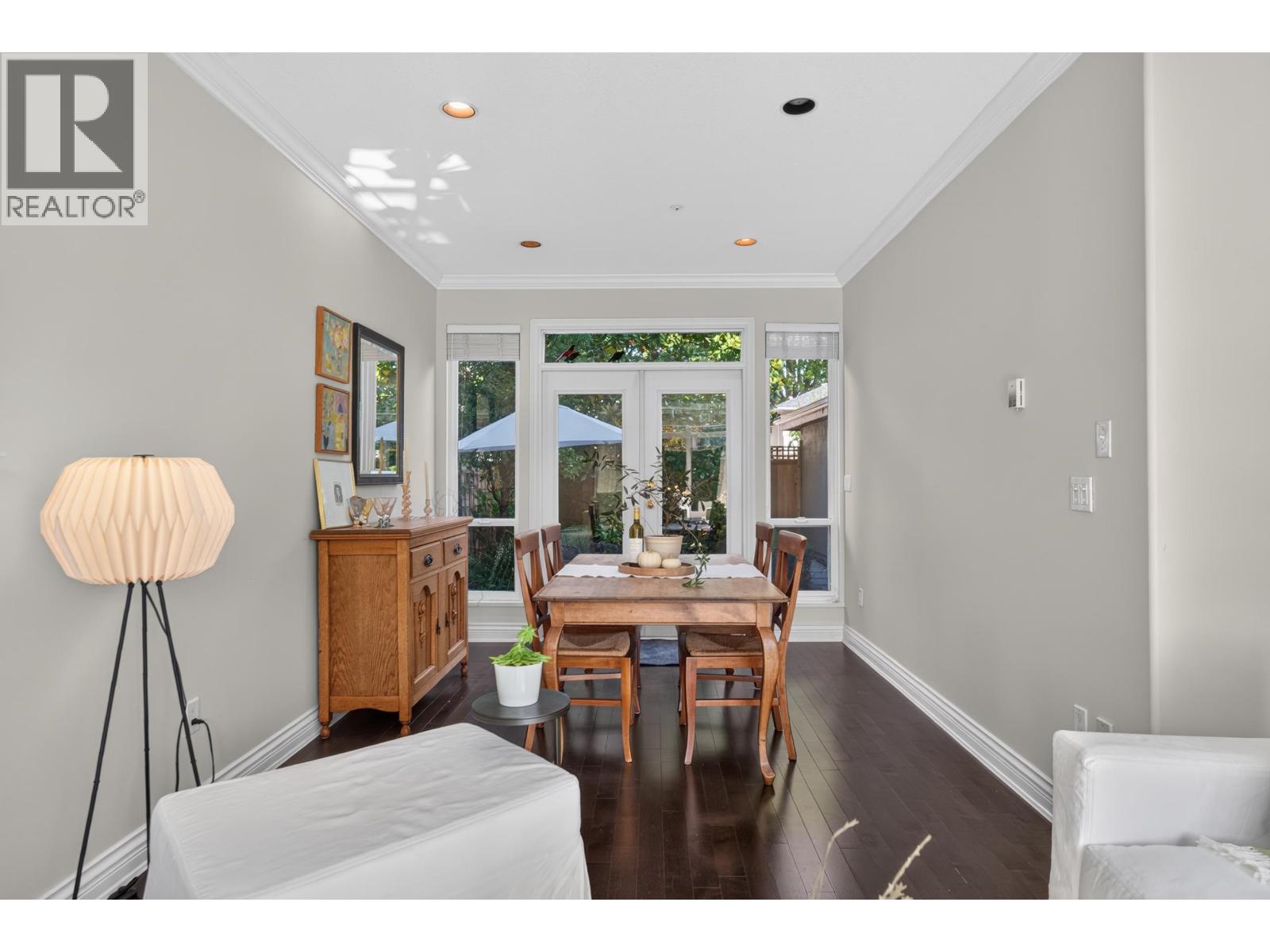 135 E 43rd Avenue, Vancouver, British Columbia  V5W 1T1 - Photo 12 - R3174130