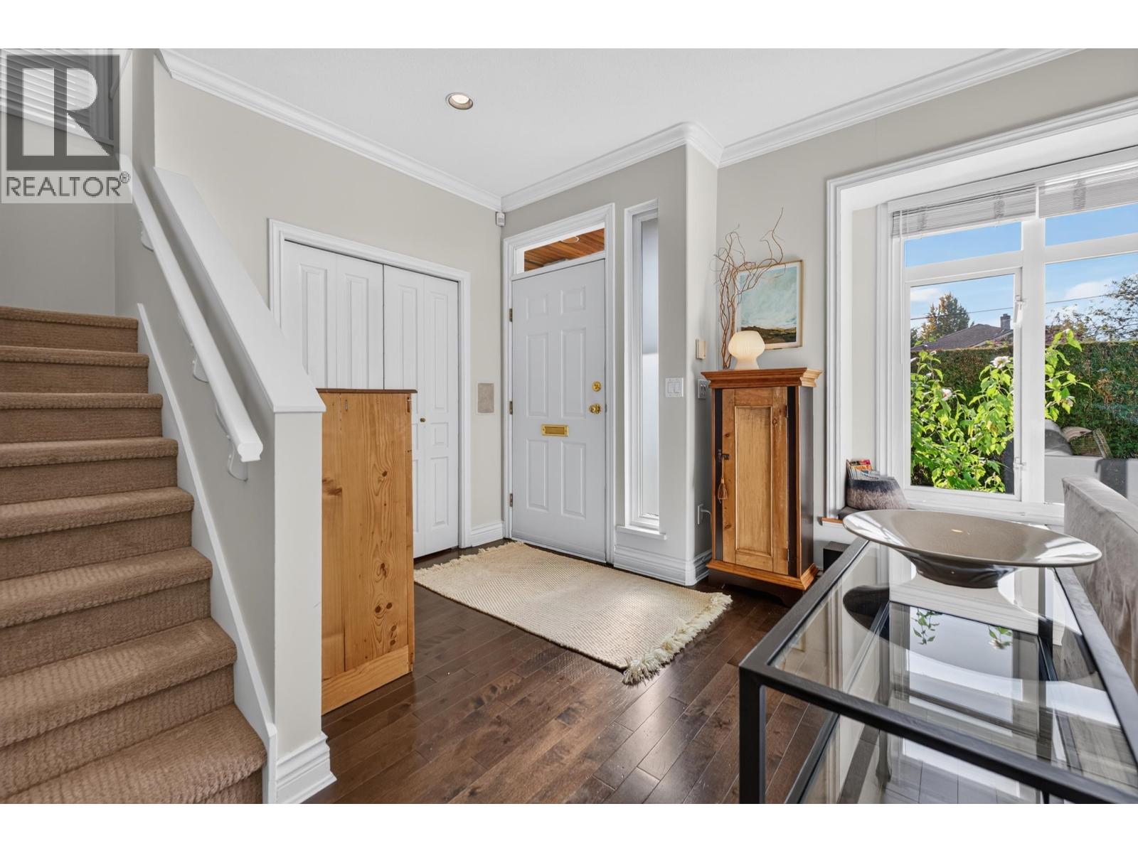 135 E 43rd Avenue, Vancouver, British Columbia  V5W 1T1 - Photo 4 - R3174130