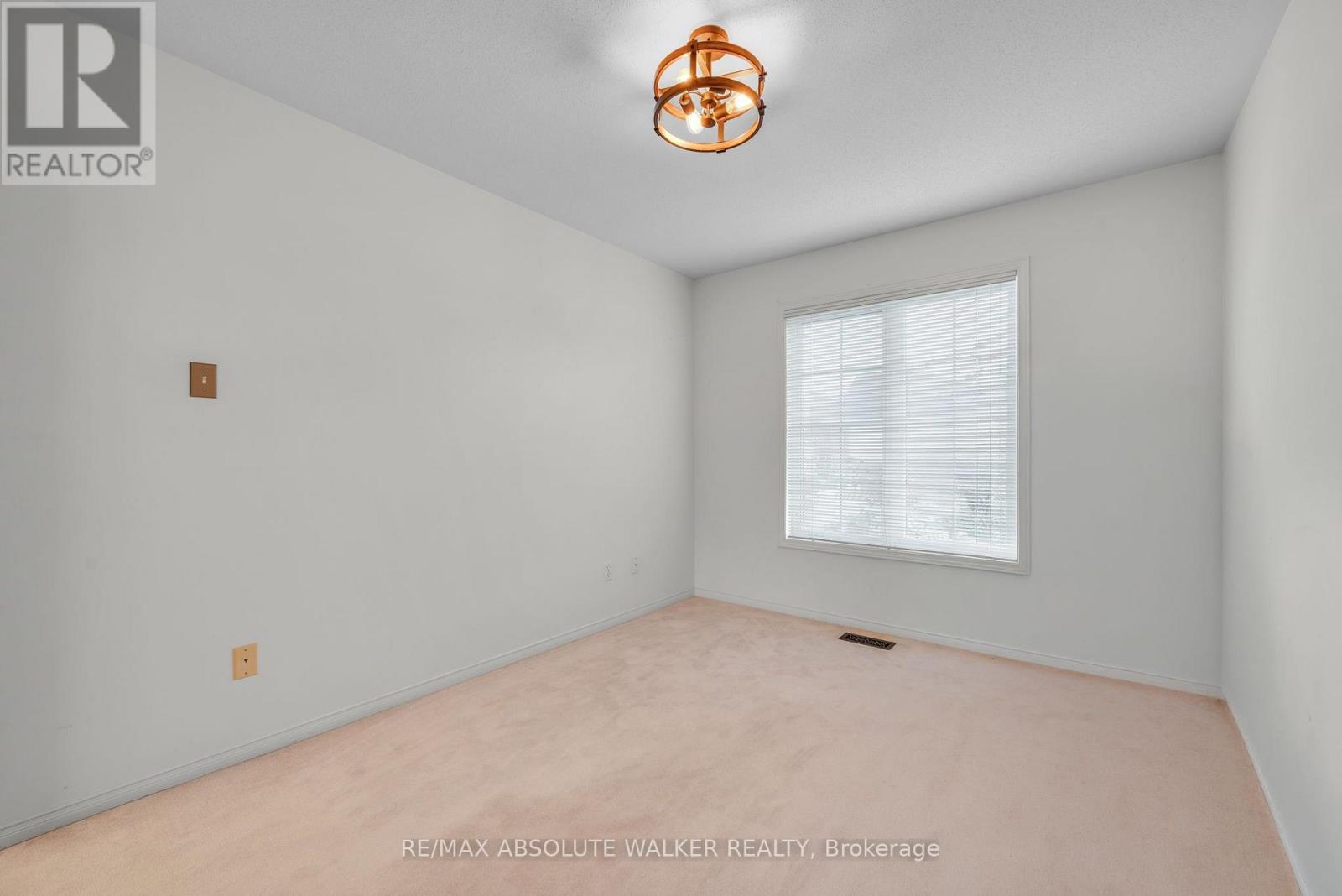 6376 Sablewood Place, Ottawa, Ontario  K1C 7M3 - Photo 25 - X13884818