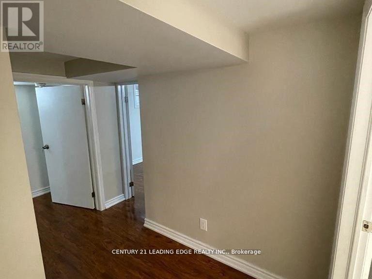 Bsmt - 27 Ionview Drive, Toronto (Ionview), Ontario  M1K 2Z3 - Photo 11 - E13884862