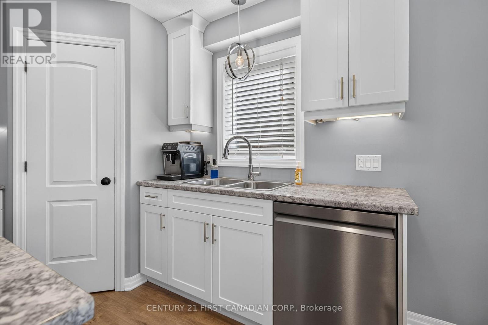 363 Beech Street, Lucan Biddulph, Ontario  N0M 2J0 - Photo 13 - X13866172