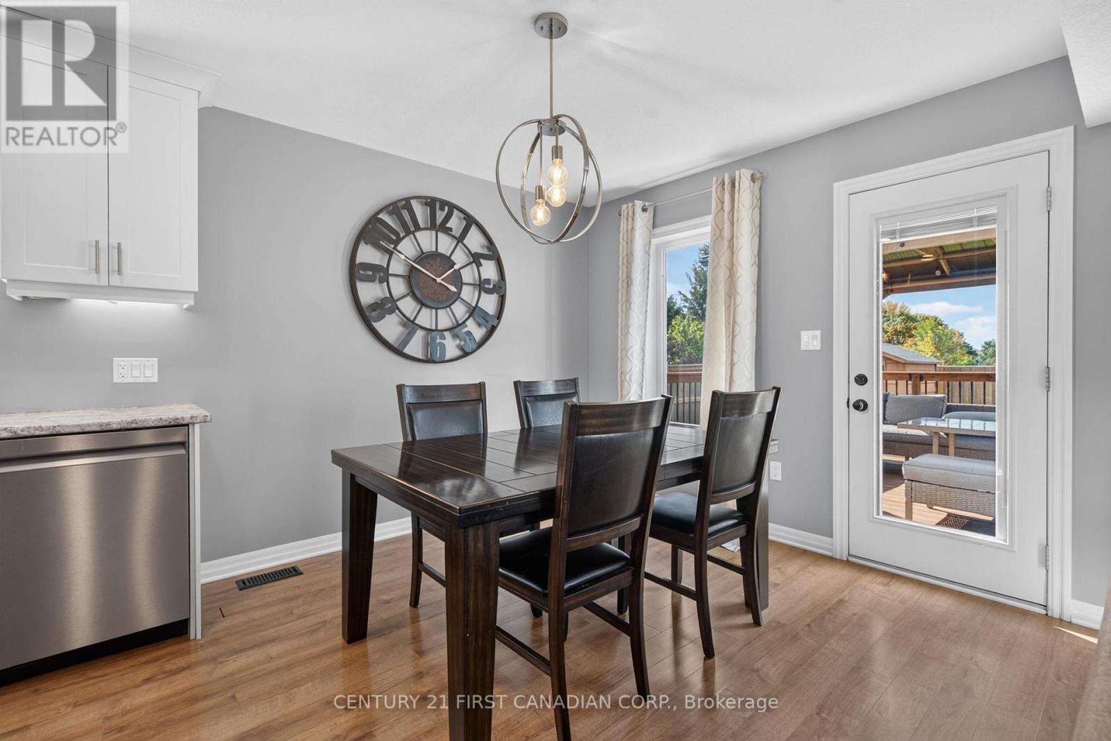 363 Beech Street, Lucan Biddulph, Ontario  N0M 2J0 - Photo 10 - X13866172