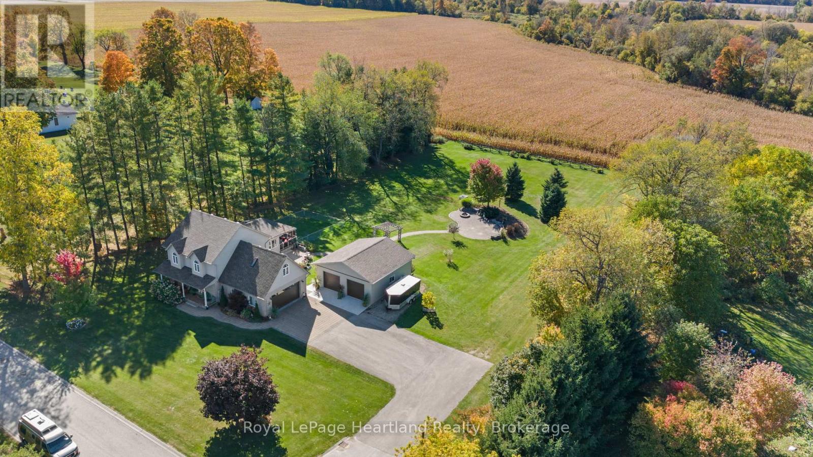 2044 Alma Street S, Howick, Ontario  N0G 1X0 - Photo 2 - X13884816