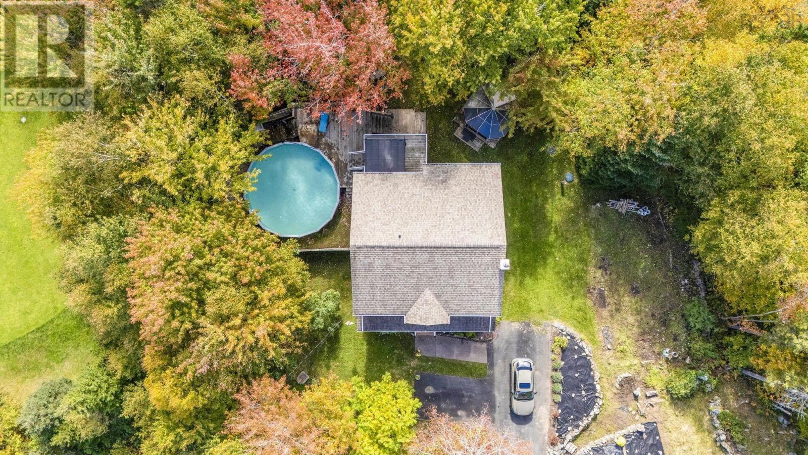 88 Lochmoor Lane, Dartmouth, Nova Scotia  B2W 6C8 - Photo 3 - 202614316