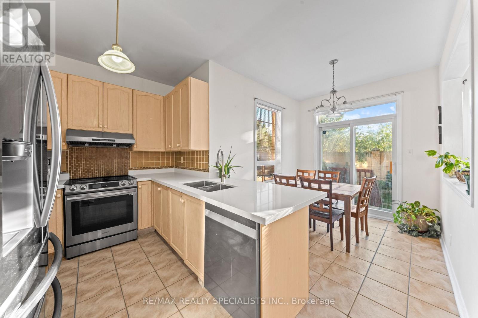 60 Kanashiro Street, Brampton, Ontario  L6P 1H4 - Photo 13 - W13782010