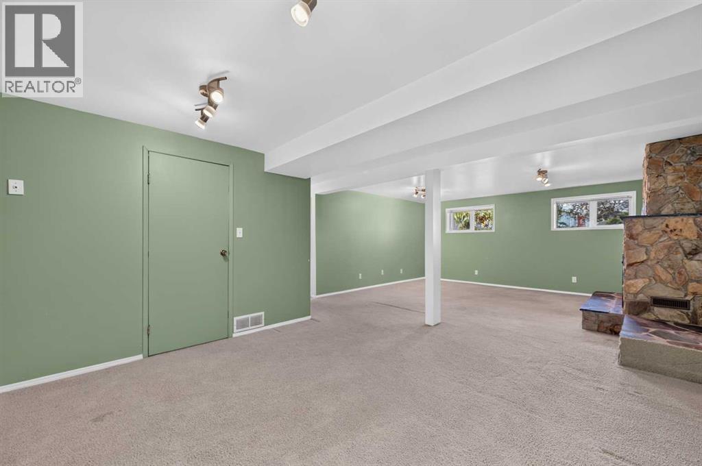 637 Willowburn Crescent SE, Calgary, Alberta  T2J 1M9 - Photo 33 - A2351471