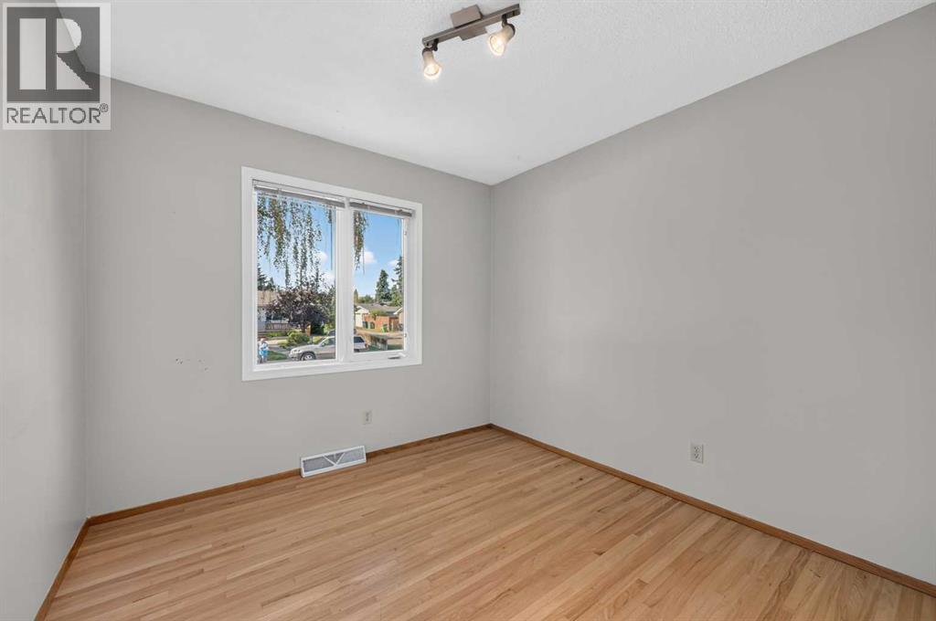 637 Willowburn Crescent SE, Calgary, Alberta  T2J 1M9 - Photo 25 - A2351471