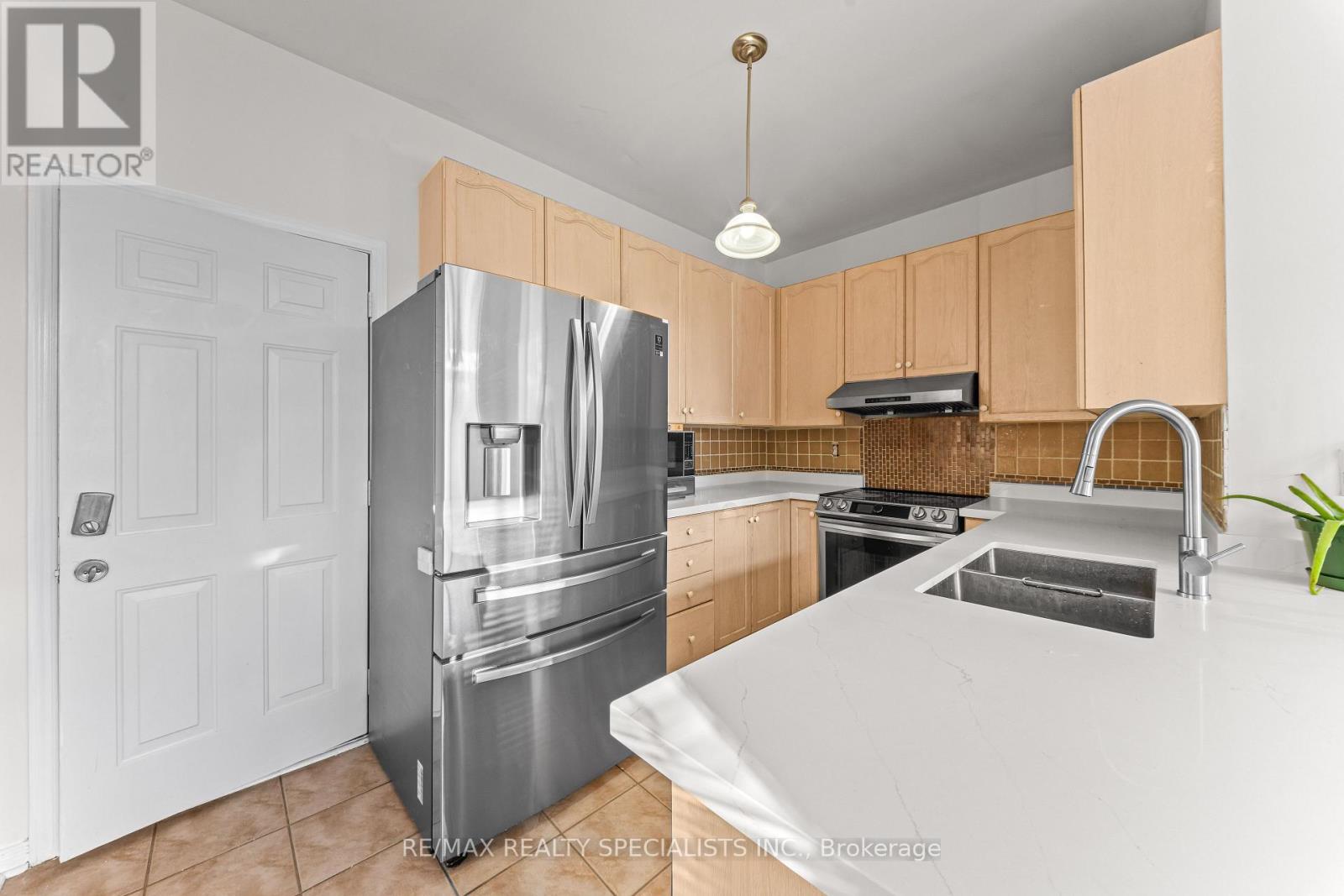 60 Kanashiro Street, Brampton, Ontario  L6P 1H4 - Photo 14 - W13782010