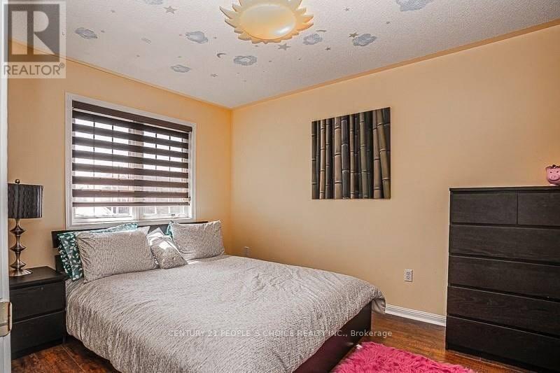 50 Sweetwood Circle W, Brampton, Ontario  L7A 2X7 - Photo 3 - W13884800