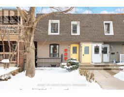 725 INDIAN ROAD, Toronto, Ontario