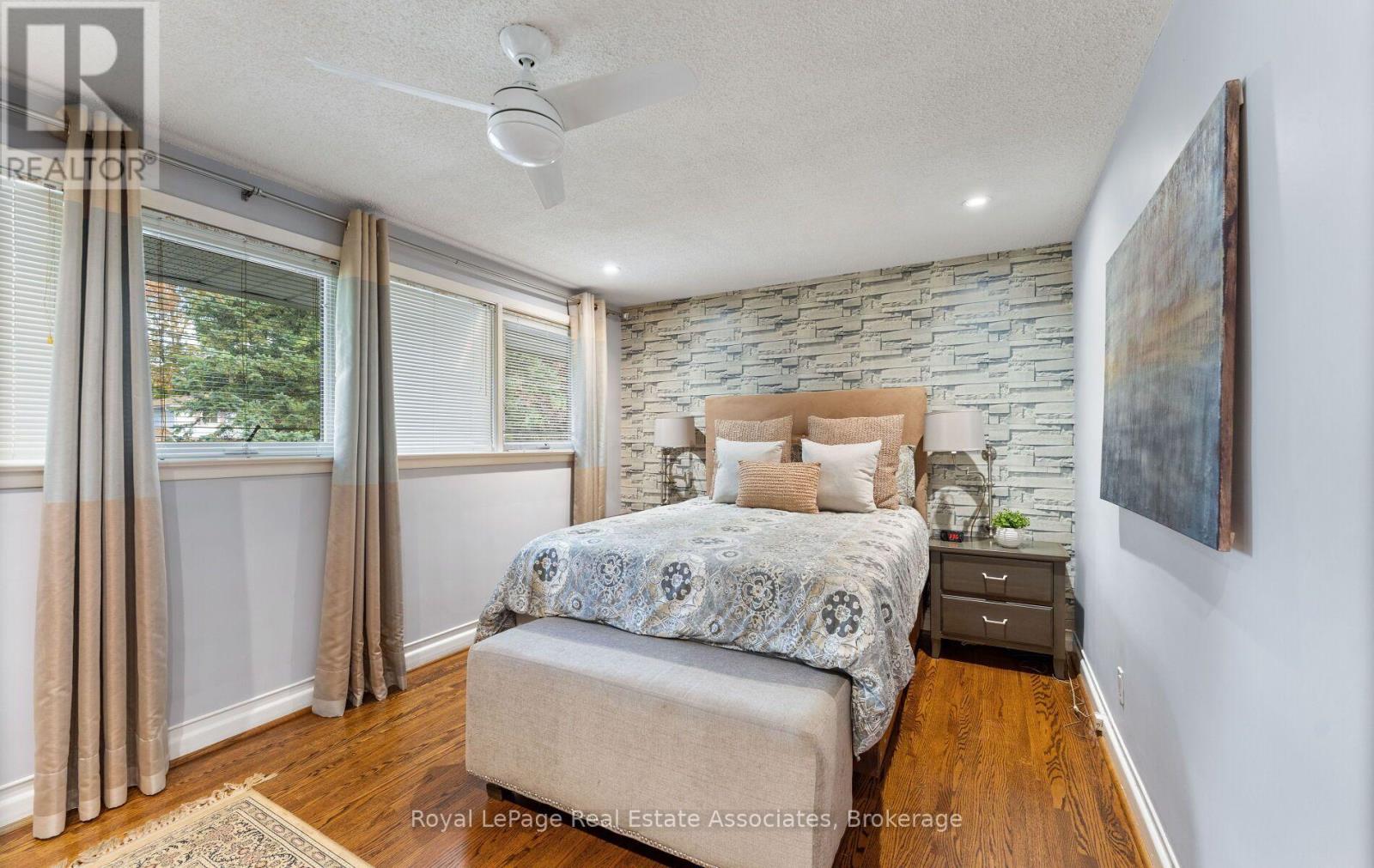 3108 O'hagan Drive, Mississauga, Ontario  L5C 2C6 - Photo 19 - W13884826