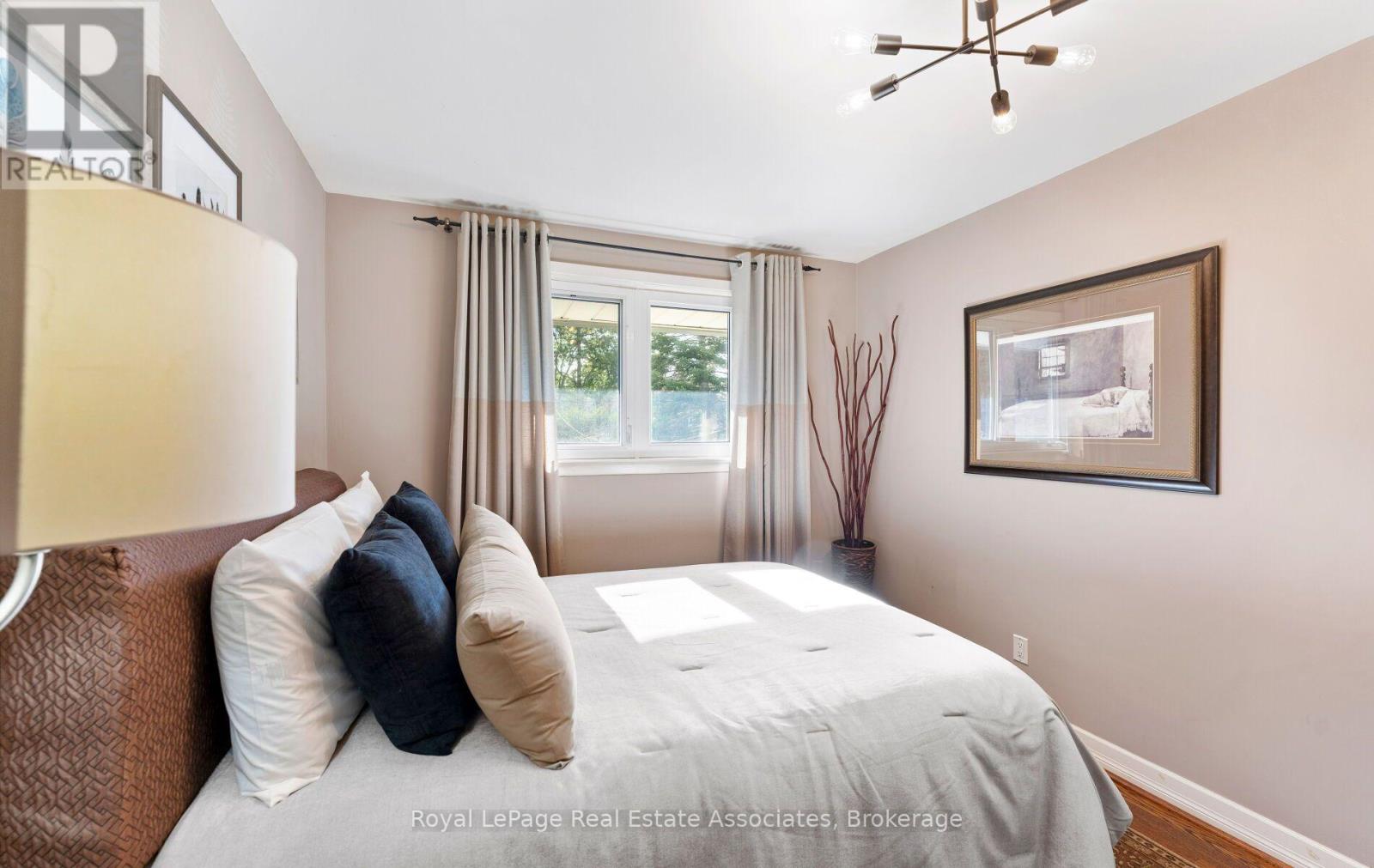 3108 O'hagan Drive, Mississauga, Ontario  L5C 2C6 - Photo 24 - W13884826