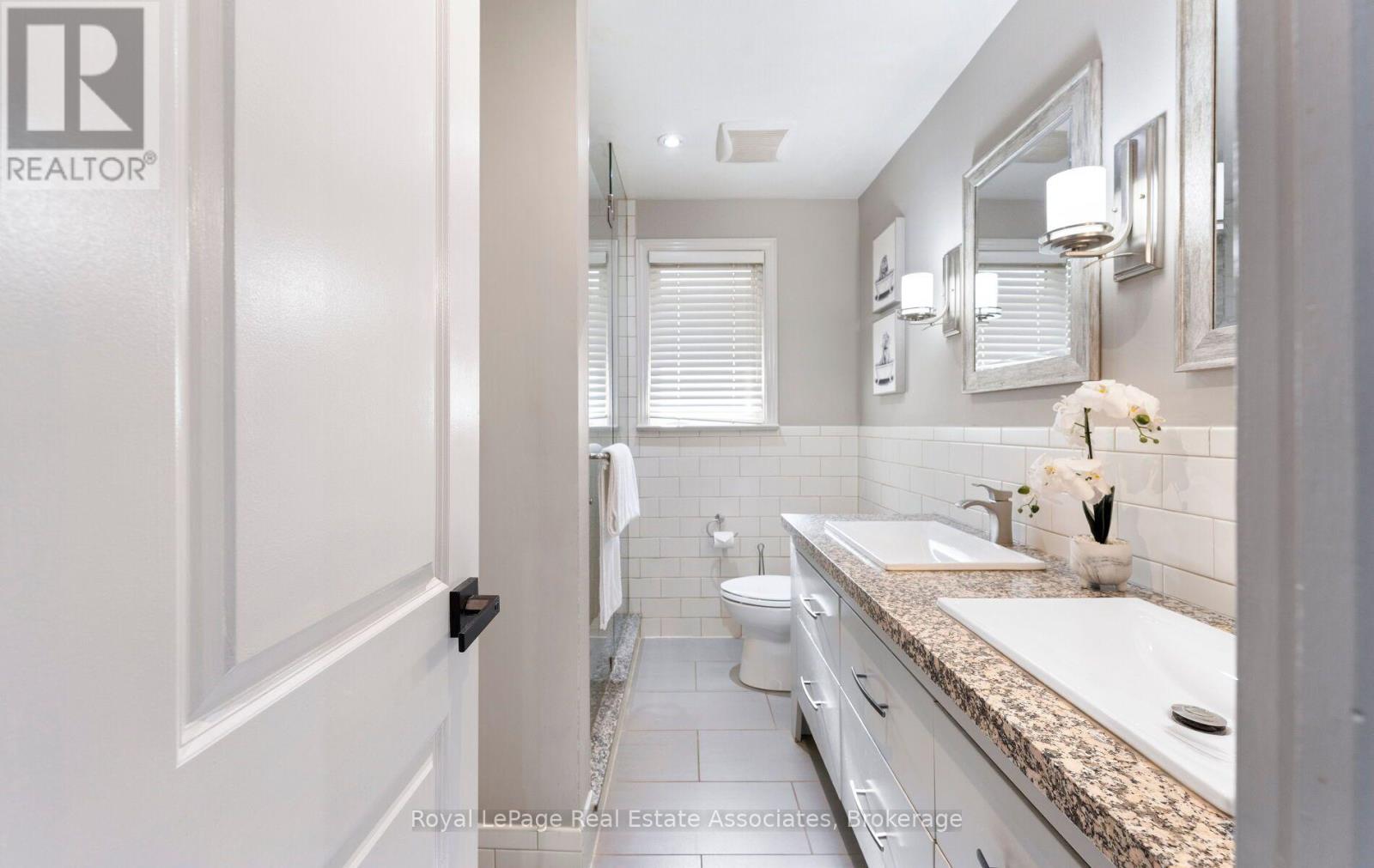 3108 O'hagan Drive, Mississauga, Ontario  L5C 2C6 - Photo 25 - W13884826