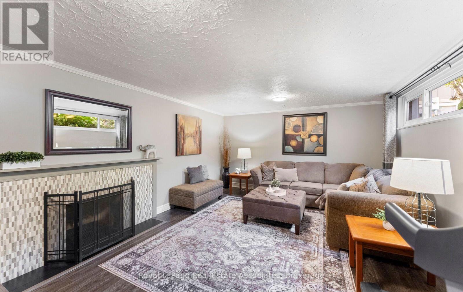 3108 O'hagan Drive, Mississauga, Ontario  L5C 2C6 - Photo 30 - W13884826