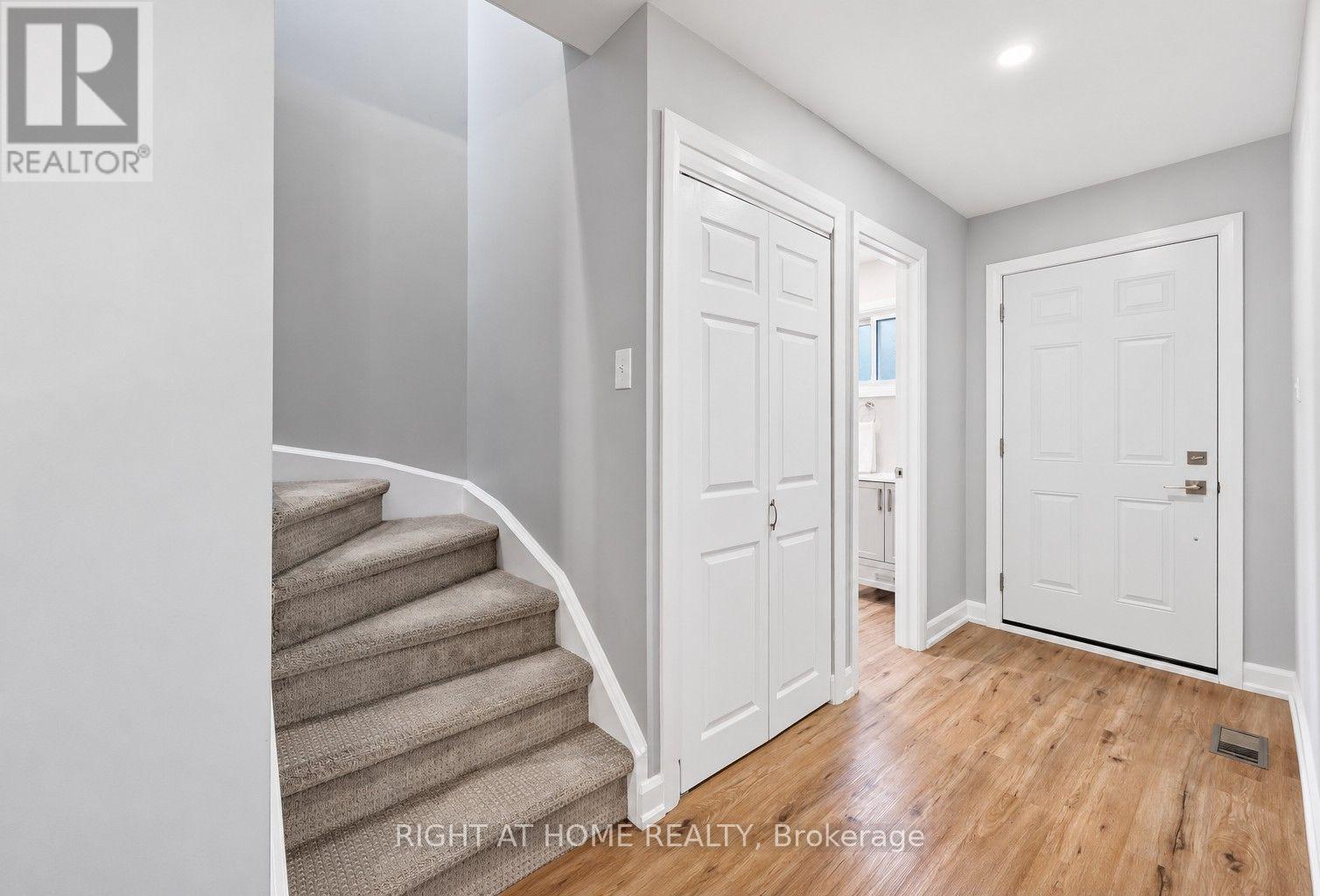 159 - 2050 Upper Middle Road, Burlington, Ontario  L7P 3R9 - Photo 12 - W13884836