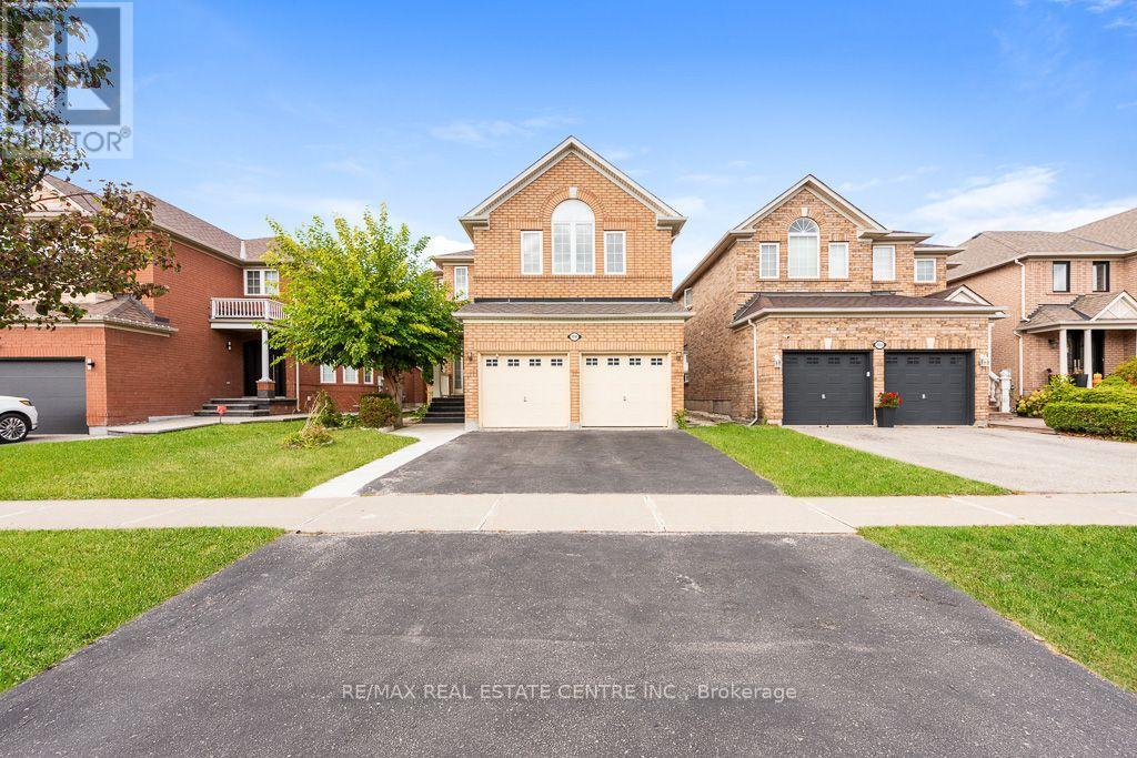 3696 WATERFALL CRESCENT, Mississauga, Ontario